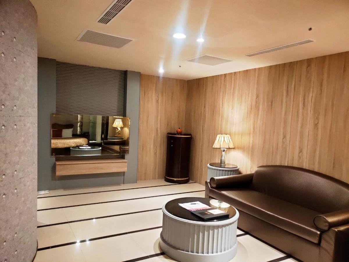 Discovery Motel - Nangang Taipei Eksteriør billede